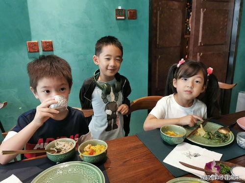 吃瓜女的生孩子,育儿路上的甜蜜与挑战